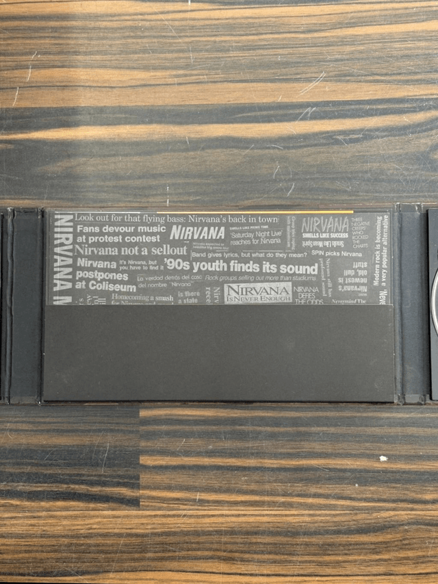 Nirvana - With The Lights Out / box set 3 CDs + 1 DVD (Geffen Records, 2004)